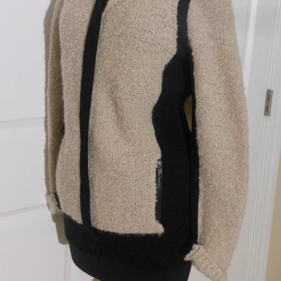 ANTHROPOLOGIE COLORBLOCK BOUCLE COAT XS NWT $158 - Picture 4 of 8